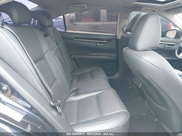 JTHBW1GG0G2117171 Lexus ES 300H