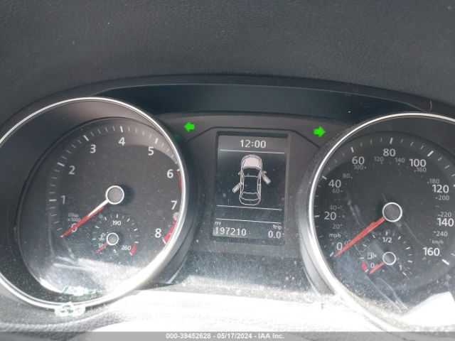 1VWAT7A39HC007260 Volkswagen Passat 1.8t S