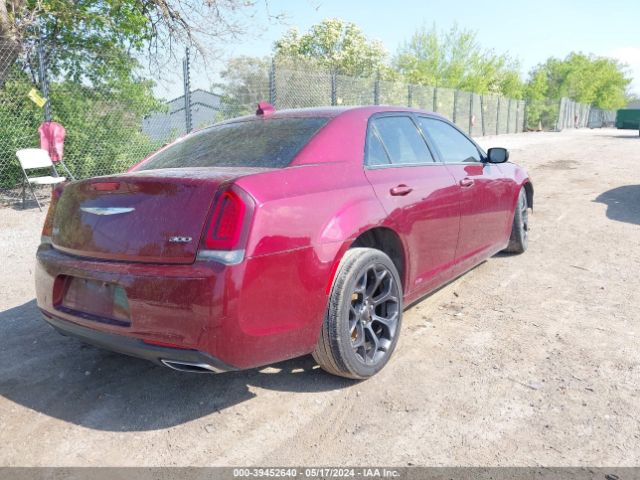2C3CCAAG6KH501578 Chrysler 300 Touring