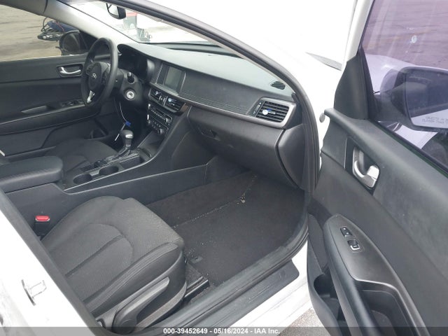 KIA Optima Lx 2018 5XXGT4L32JG179998 Image 5