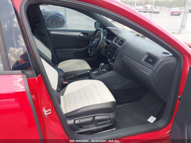3VWD17AJ1GM400751 Volkswagen Jetta 1.8t Sport