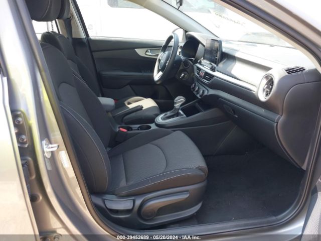 3KPF24AD6RE752528 KIA Forte Lxs