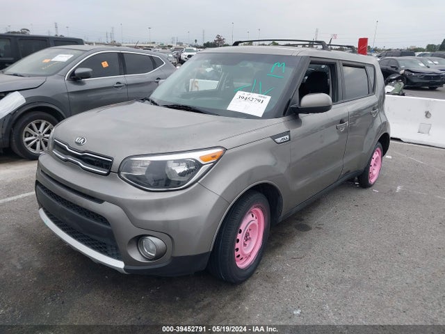 KIA SOUL + 2018 KNDJP3A57J7589911 Image 2