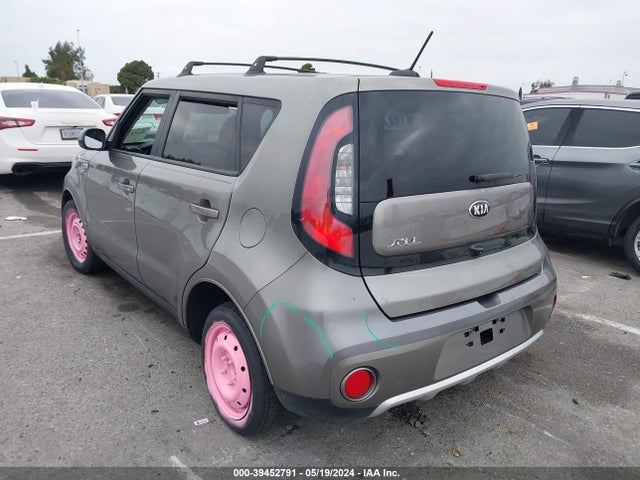 KIA SOUL + 2018 KNDJP3A57J7589911 Image 3