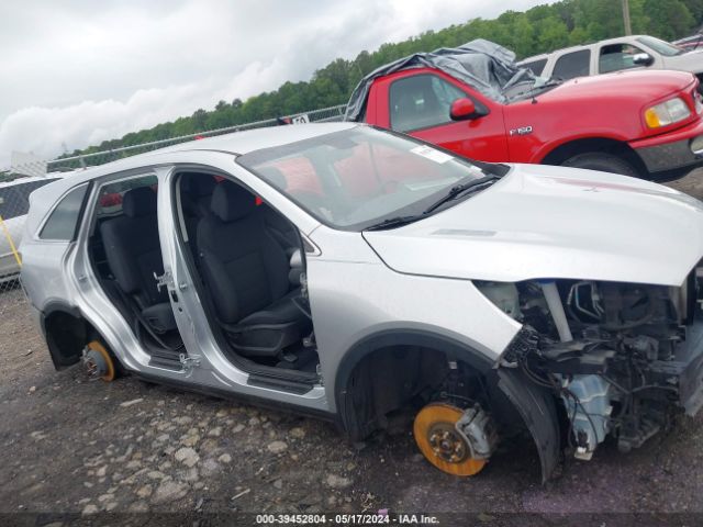5XYPG4A38HG221667 KIA Sorento 2.4l L