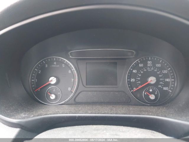 5XYPG4A38HG221667 KIA Sorento 2.4l L