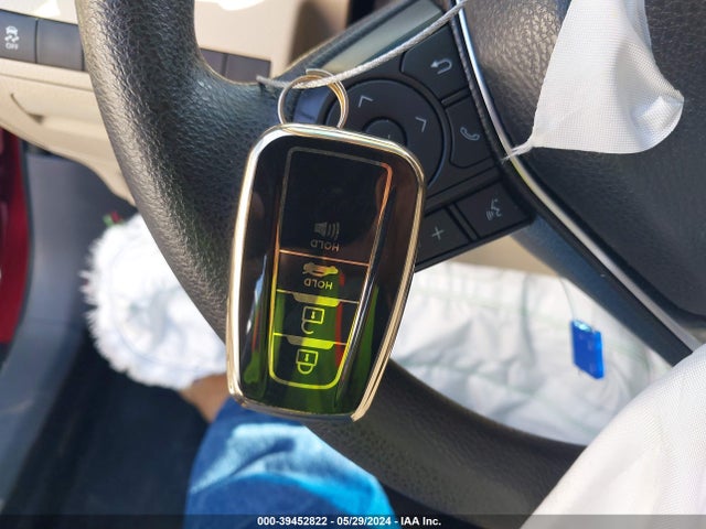 Toyota CAMRY LE 2018 4T1B11HK4JU665443 Image 11