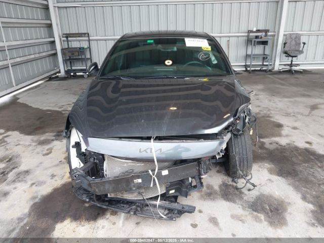 3KPF54AD4NE444761 KIA Forte Gt-line