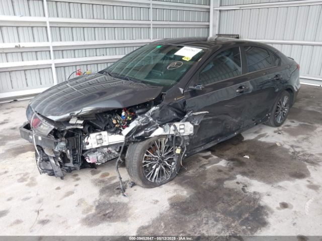 3KPF54AD4NE444761 KIA Forte Gt-line