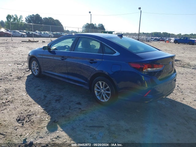 Hyundai SONATA SE 2019 5NPE24AF0KH806176 Image 3