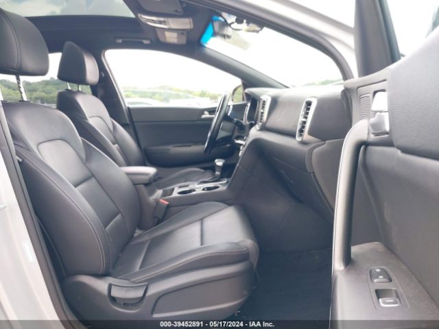 KNDP63AC0L7758018 KIA SPORTAGE S