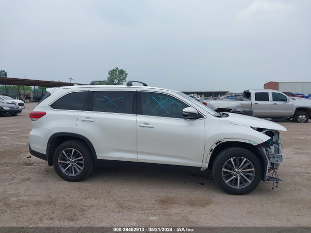 Toyota Highlander Xle 2019 5TDJZRFH6KS733424 Image 13