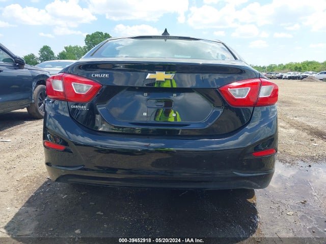 Chevrolet Cruze Ls Auto 2018 1G1BC5SMXJ7192672 Image 16