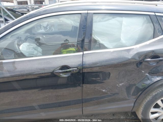 JN1BJ1CV0LW255304 Nissan Rogue Sport Sv Fwd Xtronic Cvt