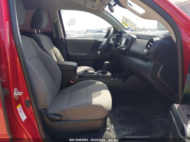 5TFAX5GN6KX143723 Toyota Tacoma Sr