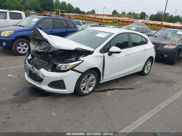 Chevrolet CRUZE LS 2019 3G1BC6SM1KS599241 Image 2