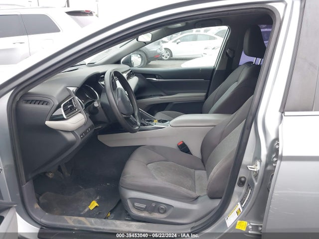 Toyota CAMRY LE 2019 4T1B11HK2KU780561 Image 5