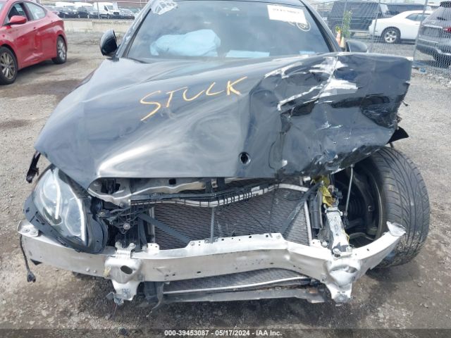 WDDZF4KB3JA469046 Mercedes-Benz E 300 4matic
