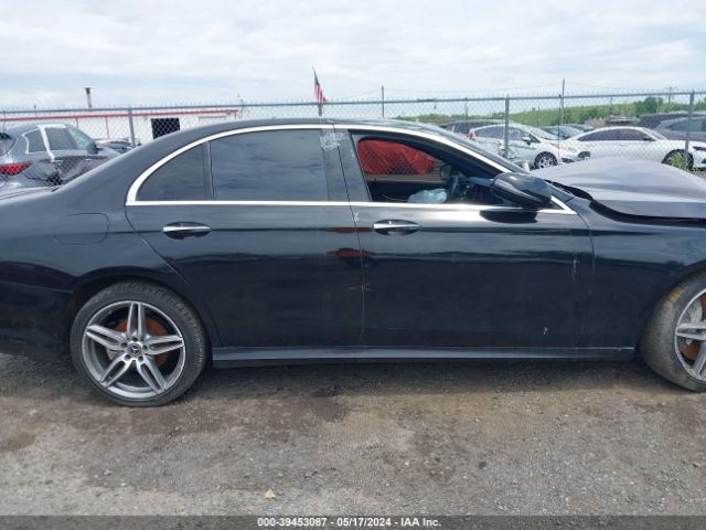 WDDZF4KB3JA469046 Mercedes-Benz E 300 4matic