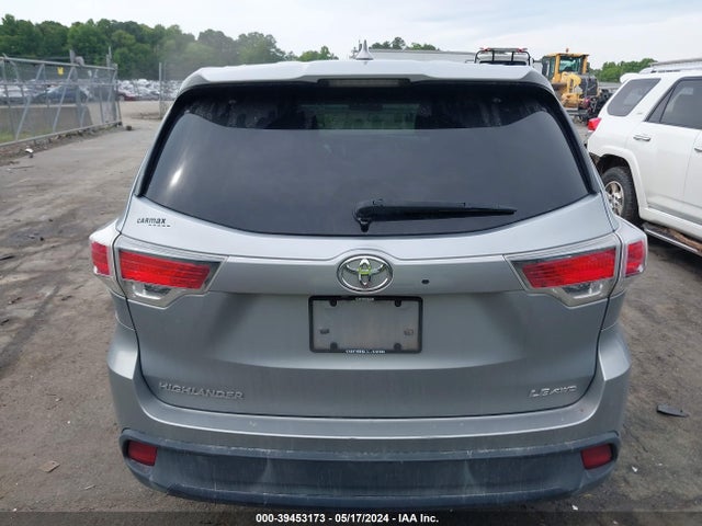 Toyota Highlander Le Plus V6 2016 5TDBKRFH6GS284892 Image 16