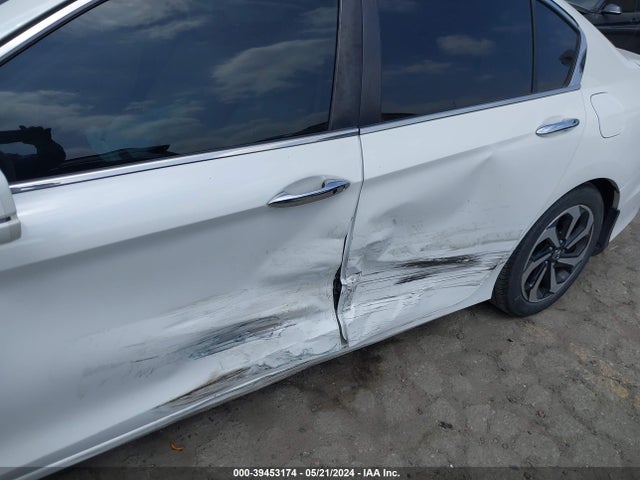 Honda ACCORD EX 2017 1HGCR2F72HA150864 Image 6