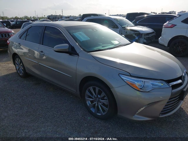 2016 4T1BF1FK3GU599111 main image