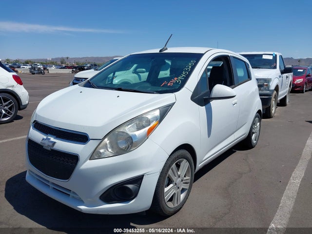 Chevrolet Spark Ls Auto 2014 KL8CB6S91EC585420 Image 2
