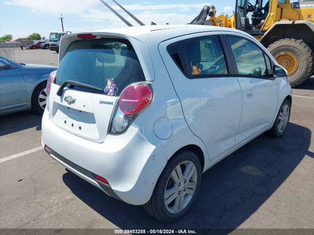 Chevrolet Spark Ls Auto 2014 KL8CB6S91EC585420 Image 4