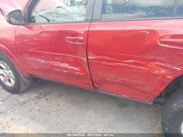 Toyota 4RUNNER SR5 2016 JTEZU5JRXG5141561 Image 6