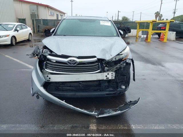 Toyota Highlander Xle V6 2015 5TDKKRFH2FS050179 Image 13