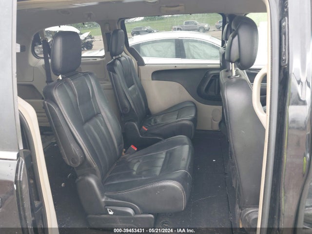 2C4RC1BG8FR707120 Chrysler Town & Country Touring