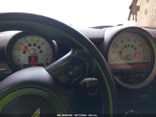 2013 MINI CLUBMAN WMWZG3C58DTY33171 Photo 6