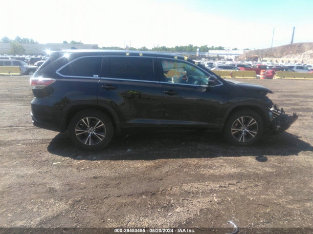 Toyota Highlander Xle V6 2016 5TDJKRFH3GS247617 Image 13