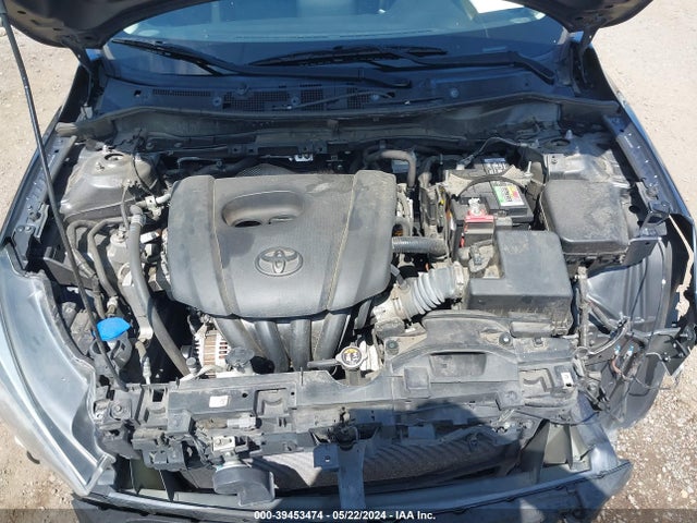 Toyota YARIS LE 2019 3MYDLBYV0KY503591 Image 10