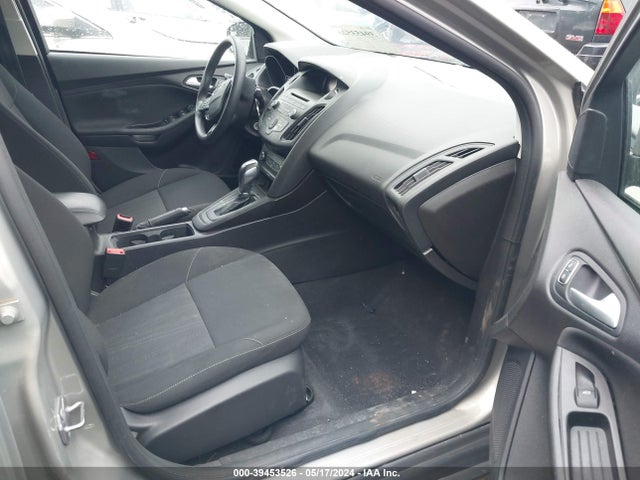 Ford FOCUS SE 2015 1FADP3F23FL213223 Image 5