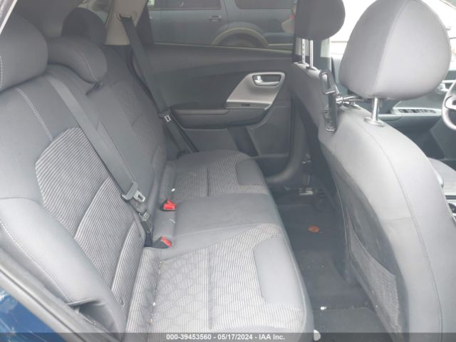 KNDCB3LC4J5155945 KIA NIRO LX