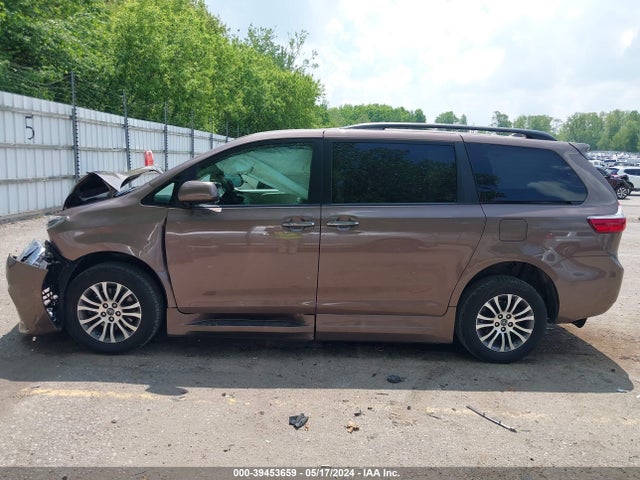 Toyota SIENNA XLE 2020 5TDYZ3DC1LS038904 Image 15