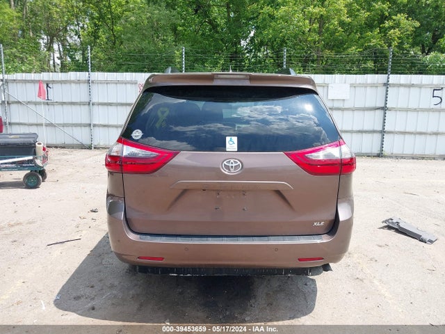 Toyota SIENNA XLE 2020 5TDYZ3DC1LS038904 Image 17