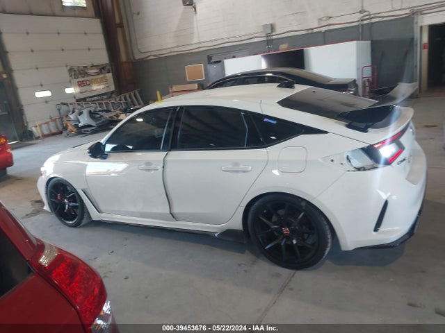 Honda Civic Type R Touring 2023 JHMFL5G43PX003417 Image 14