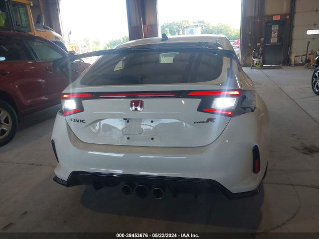 Honda Civic Type R Touring 2023 JHMFL5G43PX003417 Image 16