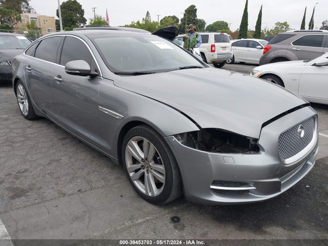 2011 JAGUAR XJ SAJWA2GB0BLV04741 Photo 0