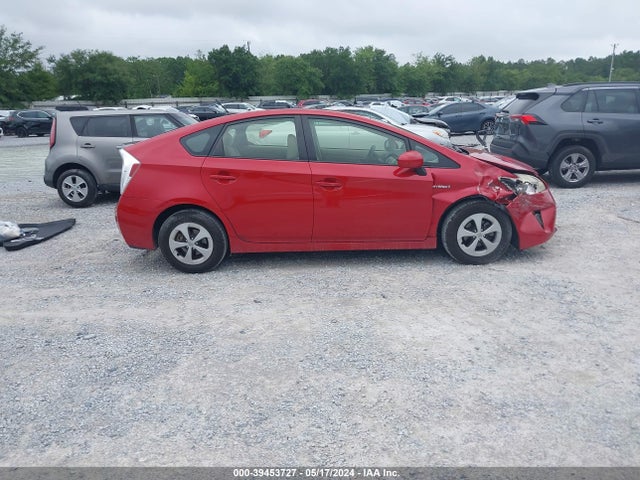 Toyota Prius Three 2015 JTDKN3DU6F0462290 Image 13