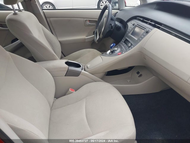 Toyota Prius Three 2015 JTDKN3DU6F0462290 Image 5