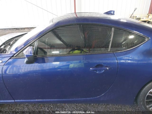 JF1ZNAA14G9702453 Scion FR-S