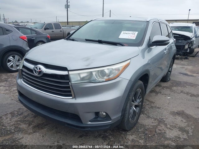 Toyota Highlander Xle V6 2016 5TDKKRFH4GS502456 Image 2