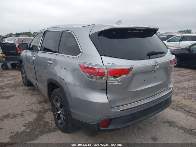 Toyota Highlander Xle V6 2016 5TDKKRFH4GS502456 Image 3