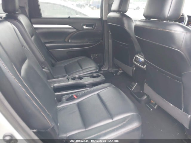 Toyota Highlander Xle V6 2016 5TDKKRFH4GS502456 Image 8