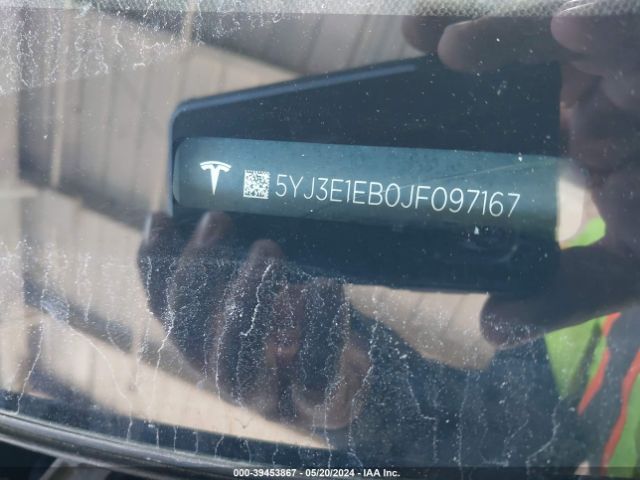 5YJ3E1EB0JF097167 Tesla Model 3 Long Range/performance
