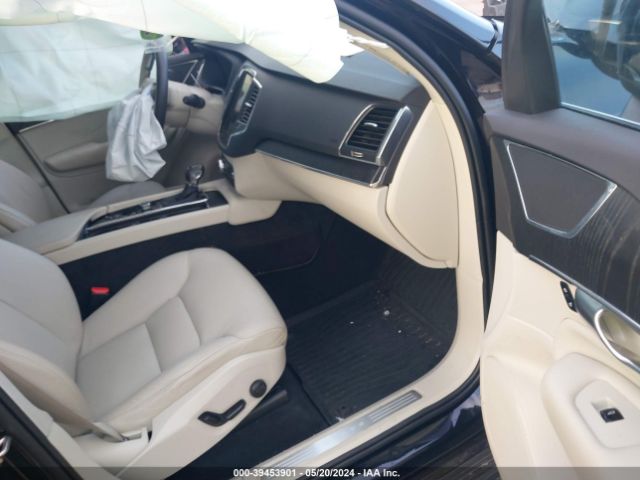YV4102CK4L1549810 Volvo Xc90 T5 Momentum 7 Passenger