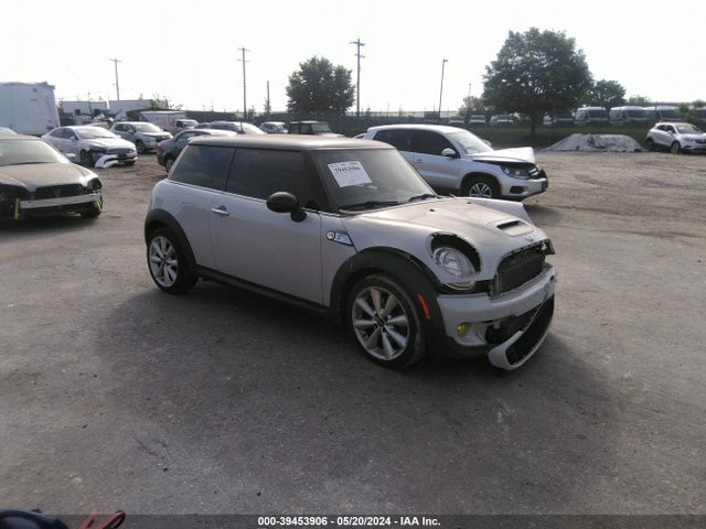 2011 MINI COOPER S WMWSV3C52BTY23904 Photo 0
